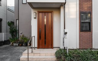 Kako izbrati prava vhodna vrata? Nasvet: PVC vrata Aluplast ID 4000 / ID4000-NEW